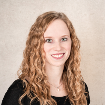 Dr. Corina Schöne